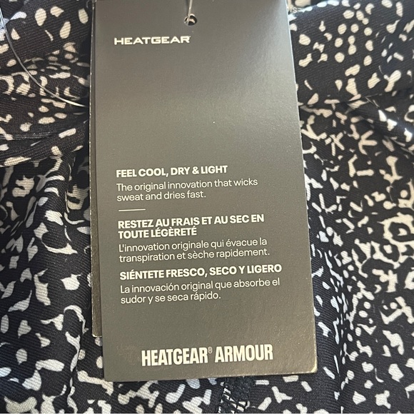 NWT Under Armour High-Rise Compression Bike Short Heatgear Women's Size Large - Picture 9 of 12